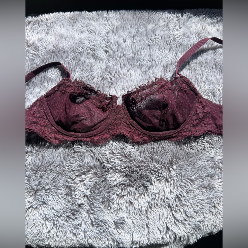 Victoria’s secrets bra